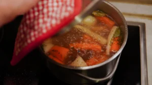 Pot-au-feu : les morceaux, le bouillon clair, la cuisson